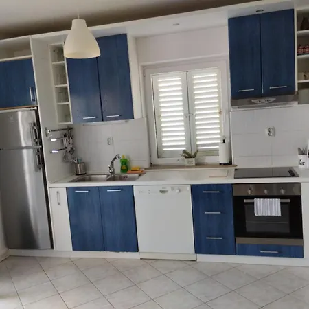 Charlie Brac Lejlighed *